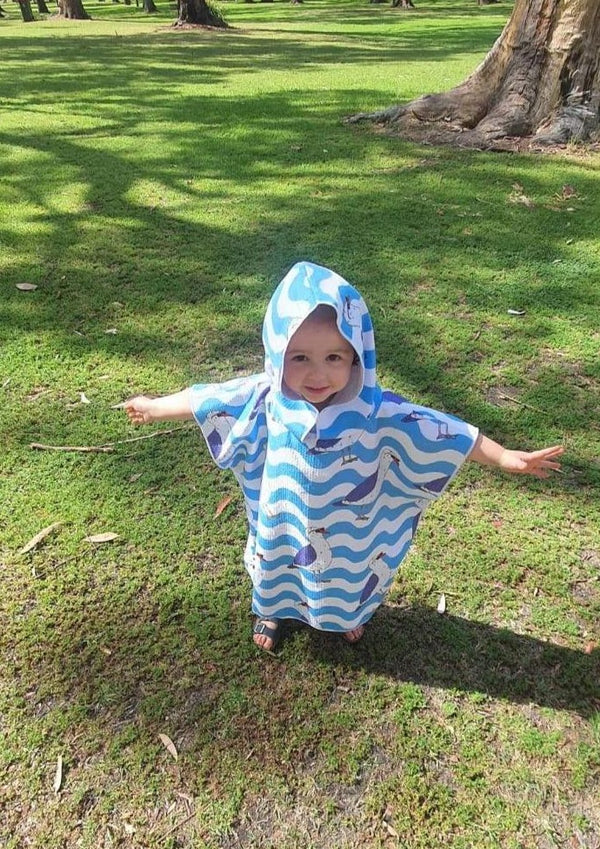 Greg the Seagull | Kids Hooded Sand Free Beach Towel | Lee and May