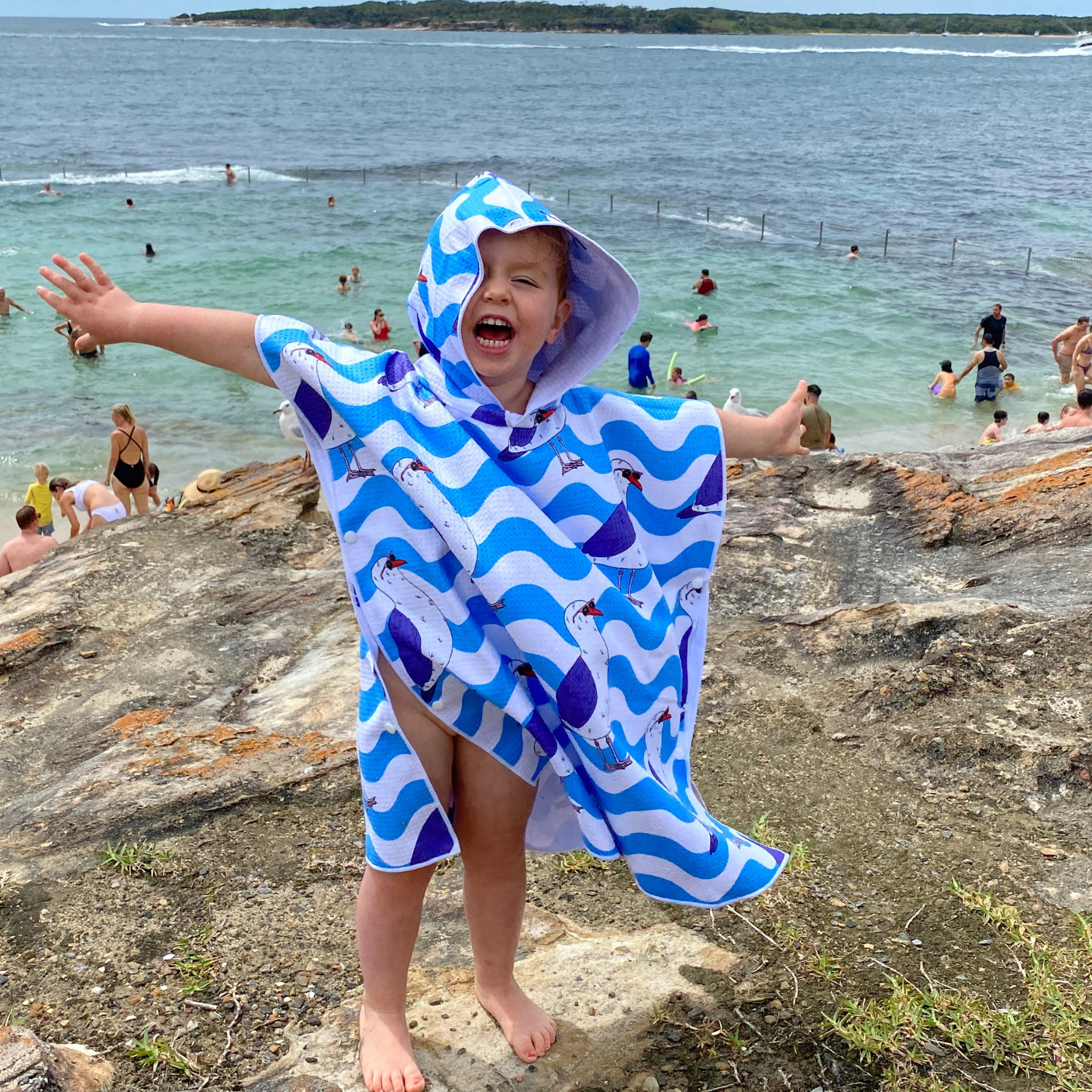 Greg the Seagull | Kids Hooded Sand Free Beach Towel